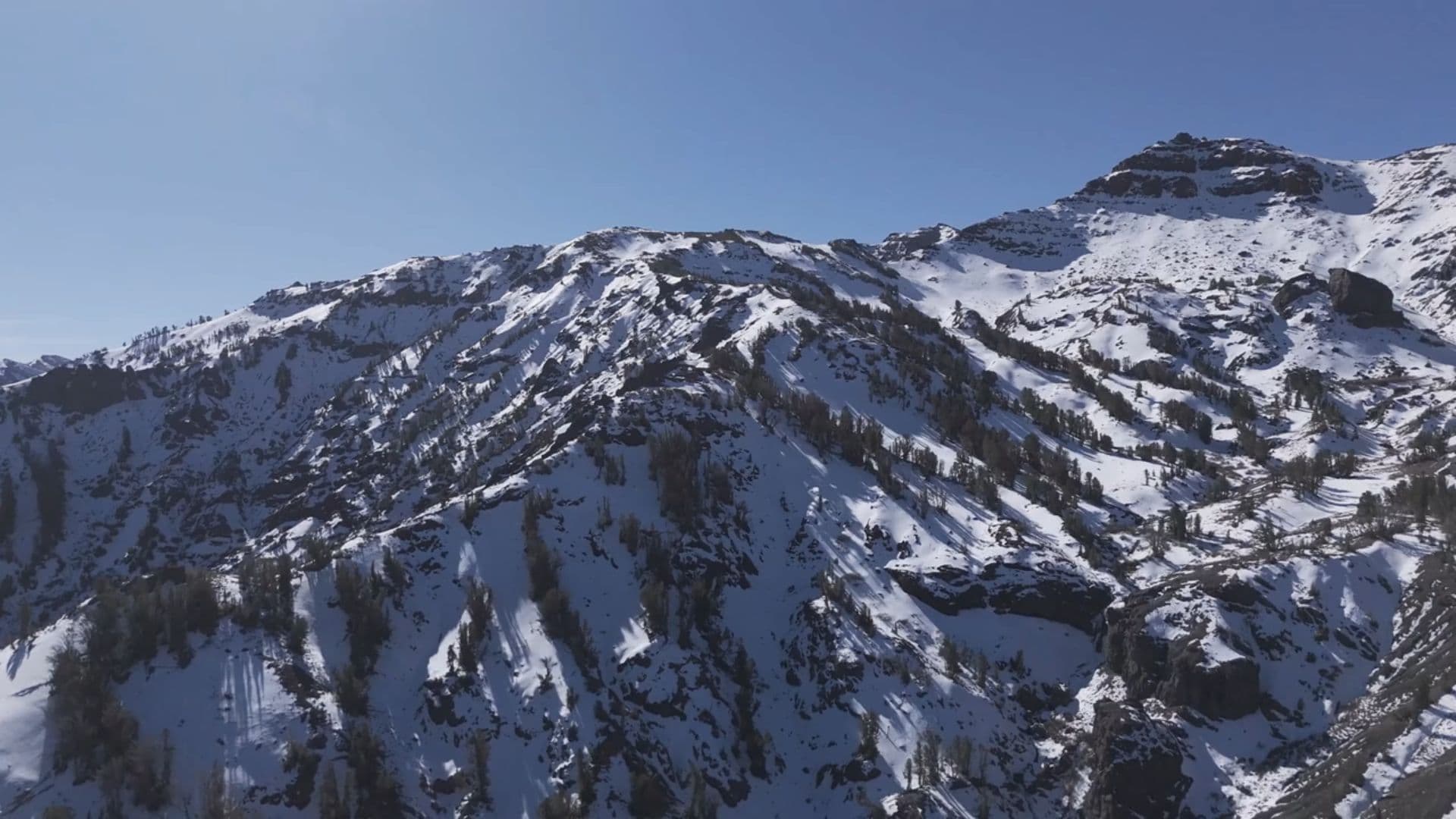 Colindăm sub lumini de mătase