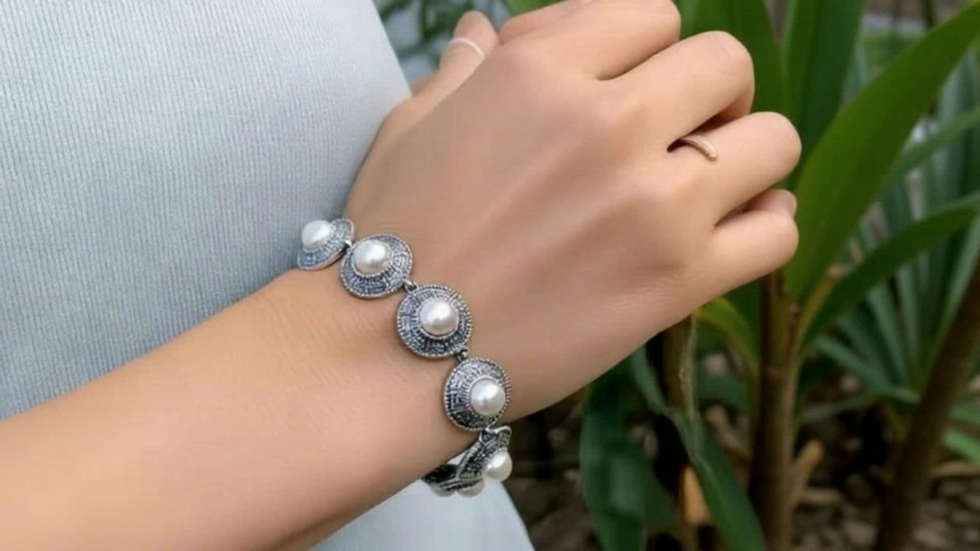 Pielęgnacja biżuterii z pereł