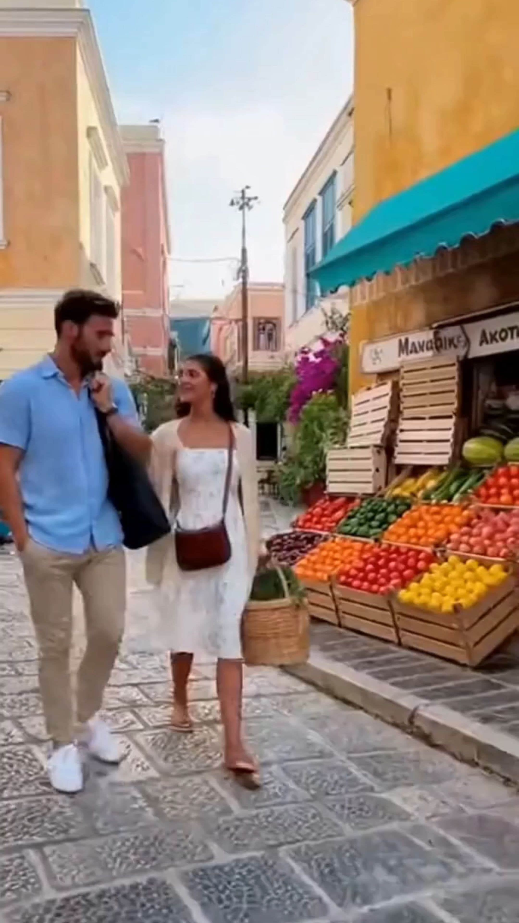 Φρούτα και αγάπη στο σπίτι