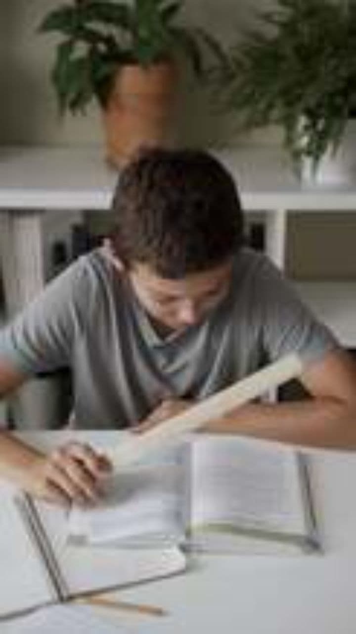 ಪ್ರೇಮ ಮತ್ತು ಪರೀಕ್ಷೆಗಳ ನಡುವೆ