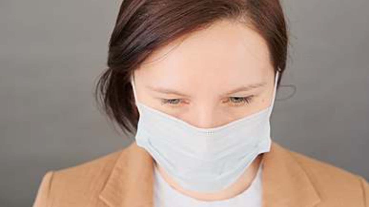 Feniks iz pepela se diže