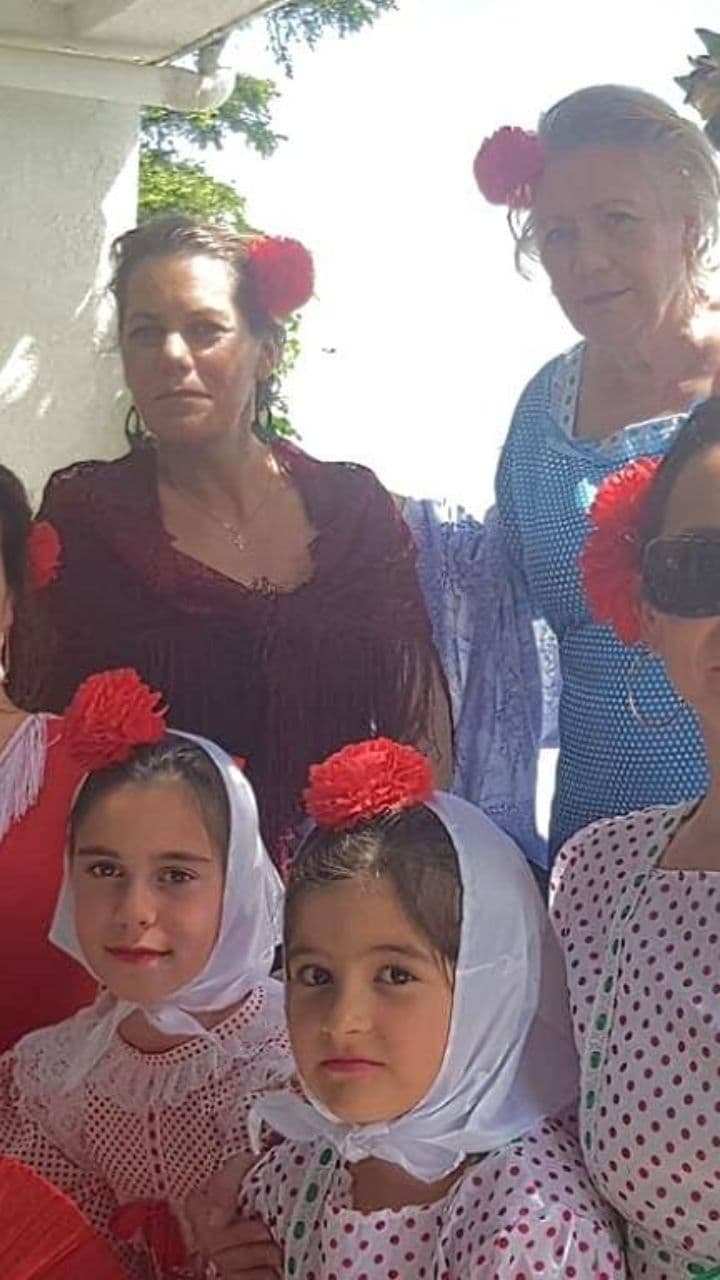 Feliz Cincuenta, María