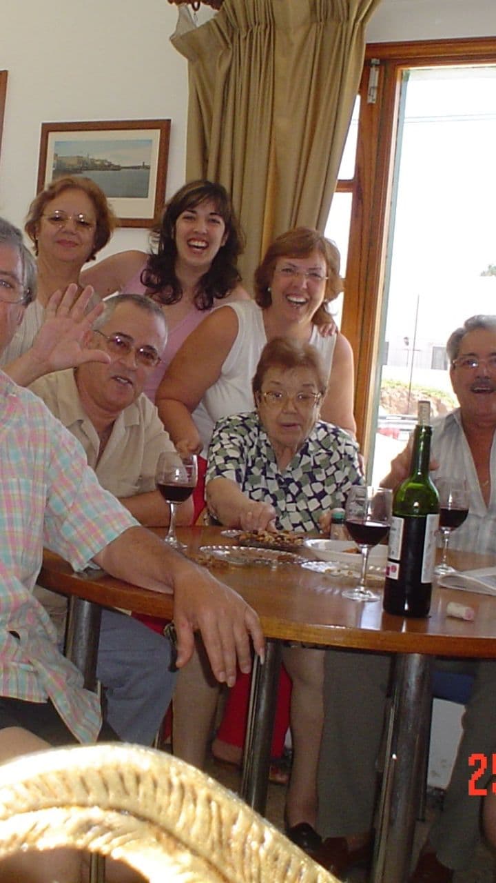 La felicidad está en tu sala