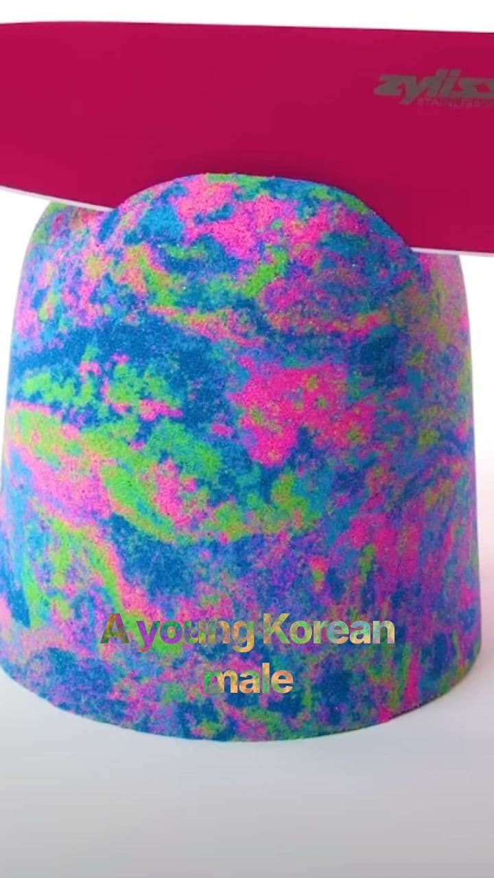 Casual Korean Eating Experience