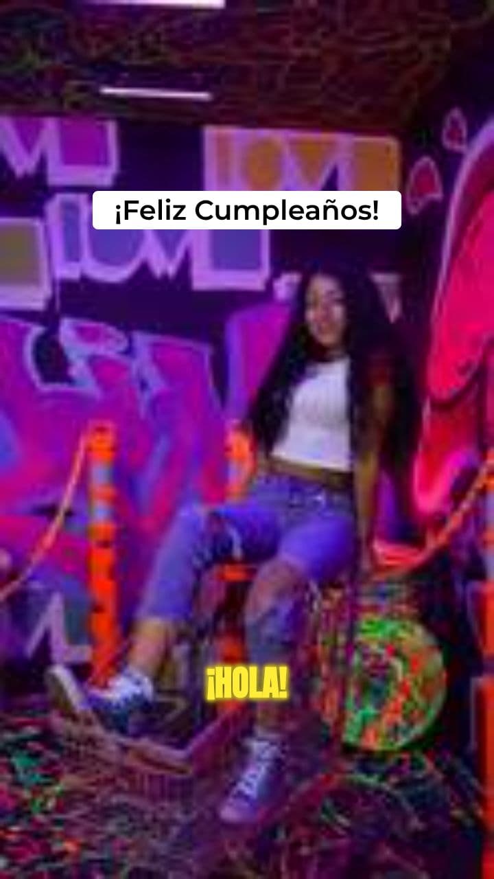 Felicitación Especial para la Señora del Vestido Verde