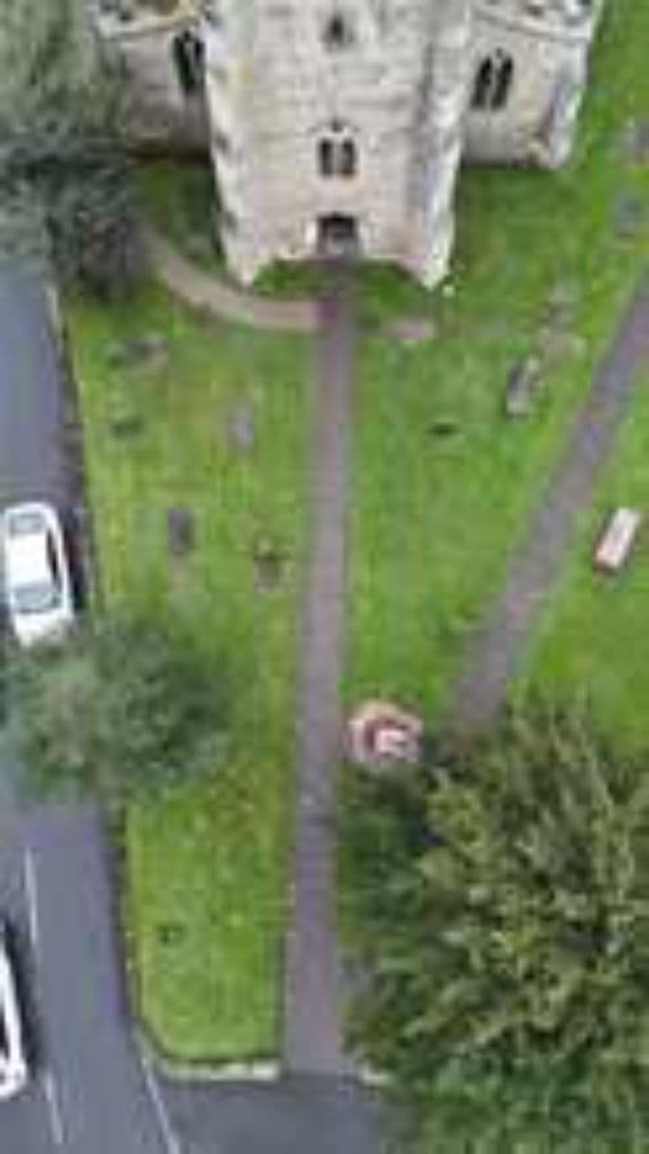 Men Forward Rush in Age of Empires II