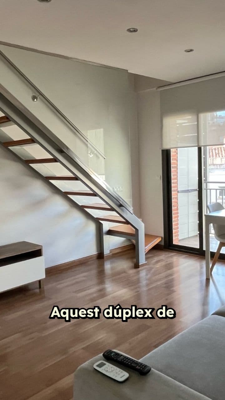 Dúplex amb terrassa i pàrquing inclòs