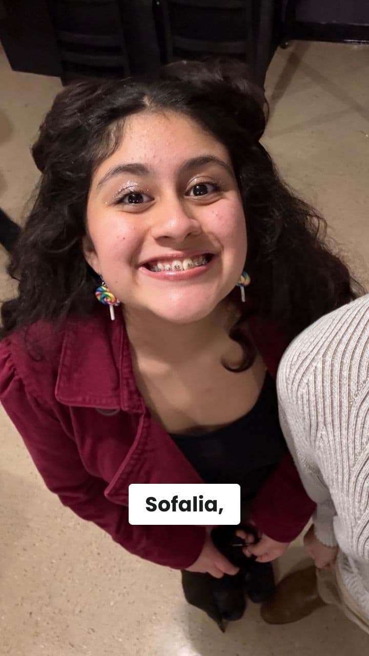 La Canzone di Sofalia, il Divano Cantante