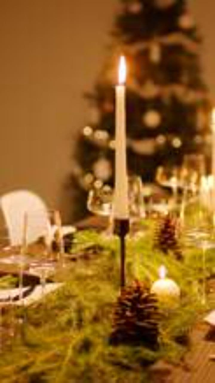 Cena navideña íntima en familia