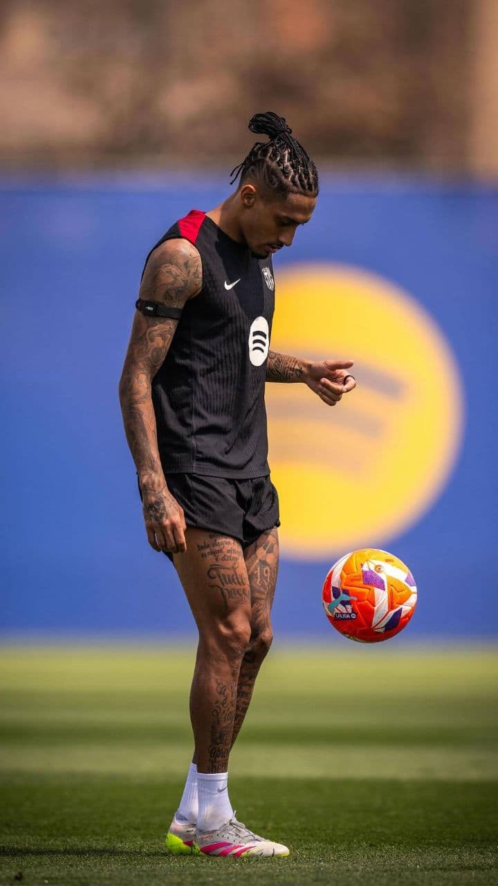 Raphinha podría perderse el Clásico