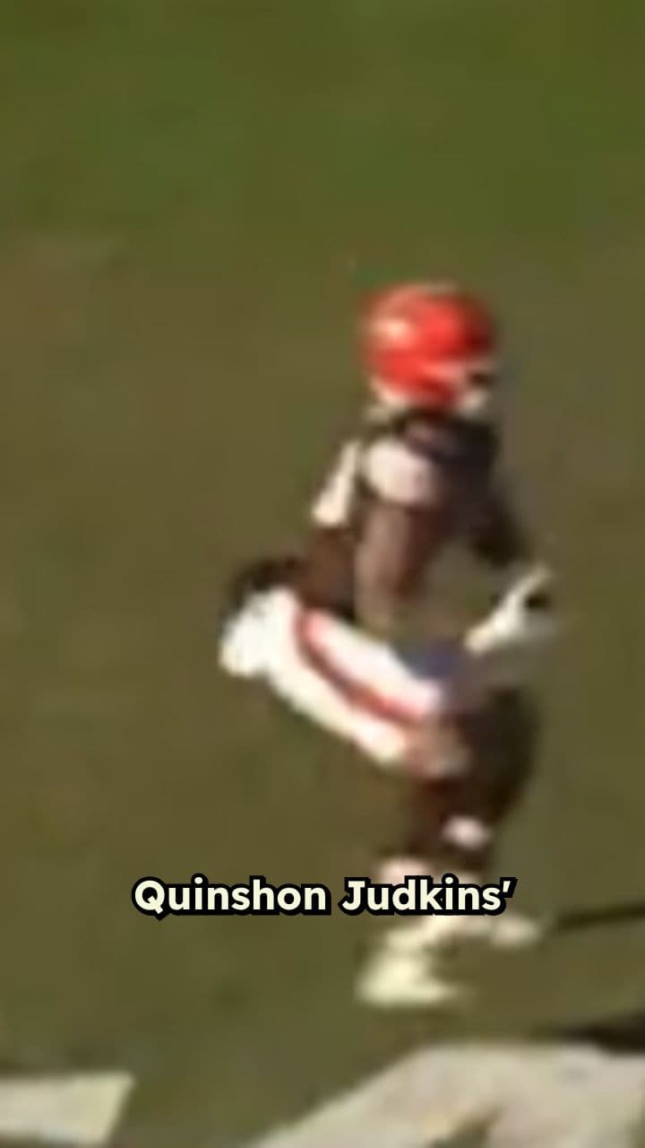 Judkins Suffers Scary Leg Injury