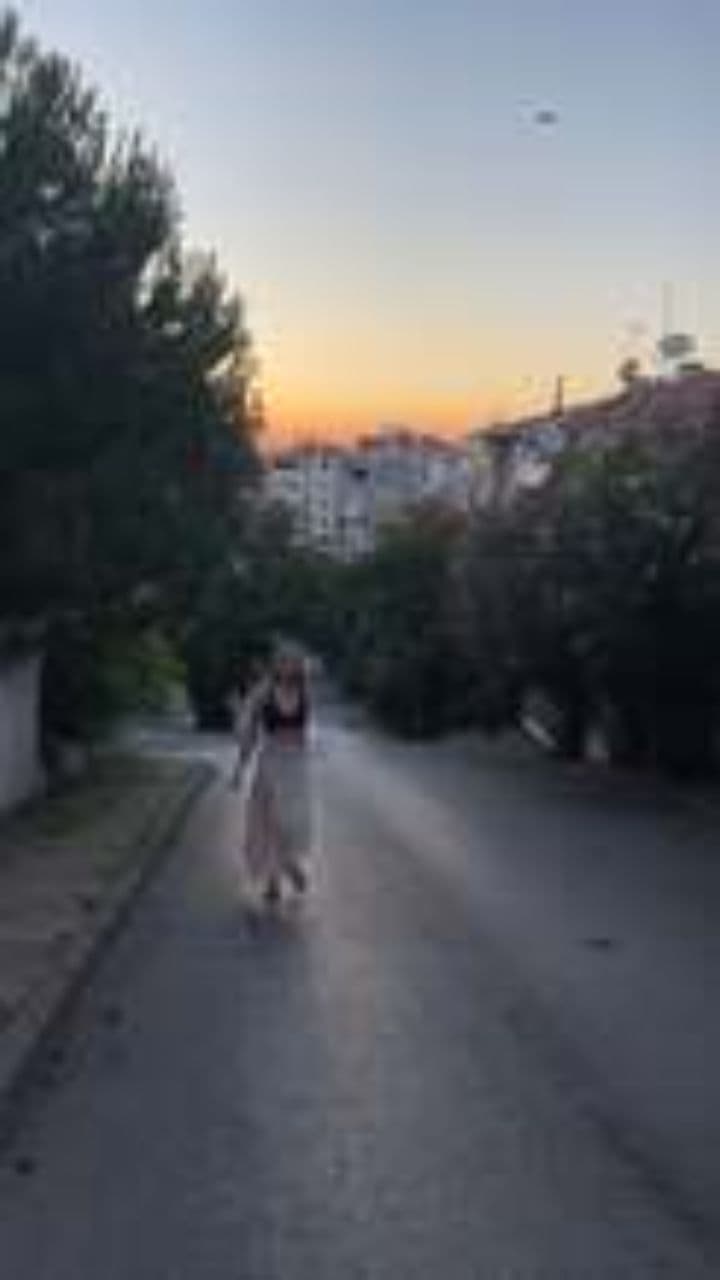 Dreamy Aesthetic Girl