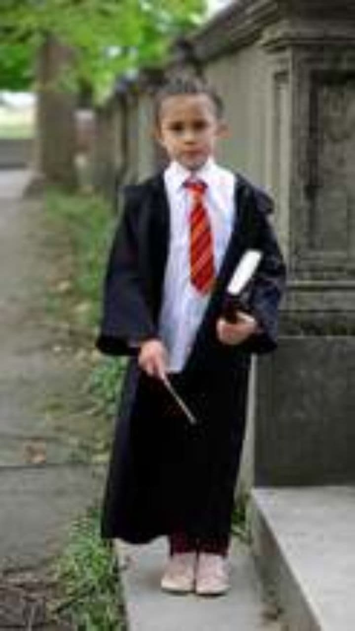 Red and Blue: Born to Fight