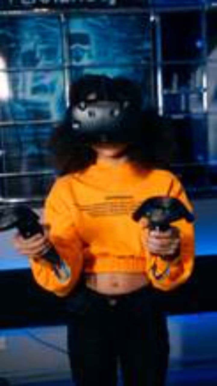 Immersive VR Training for Education and Business