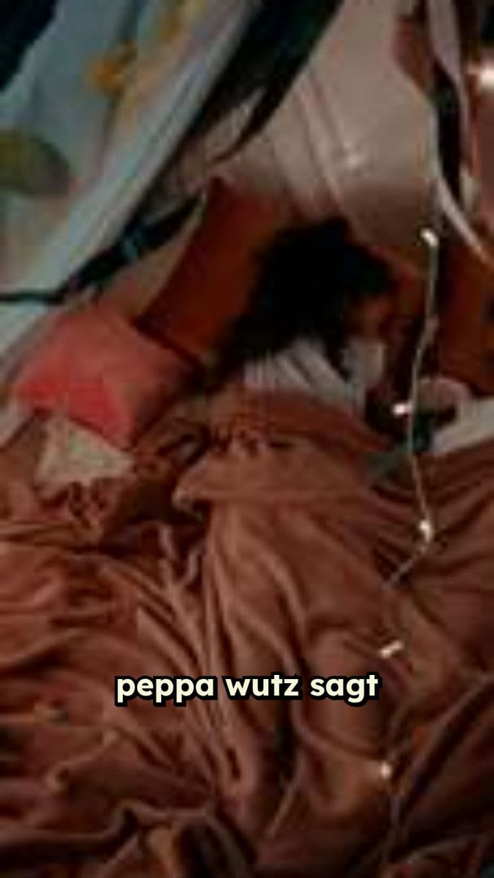 Peppa Pig Says Good Night Sophie