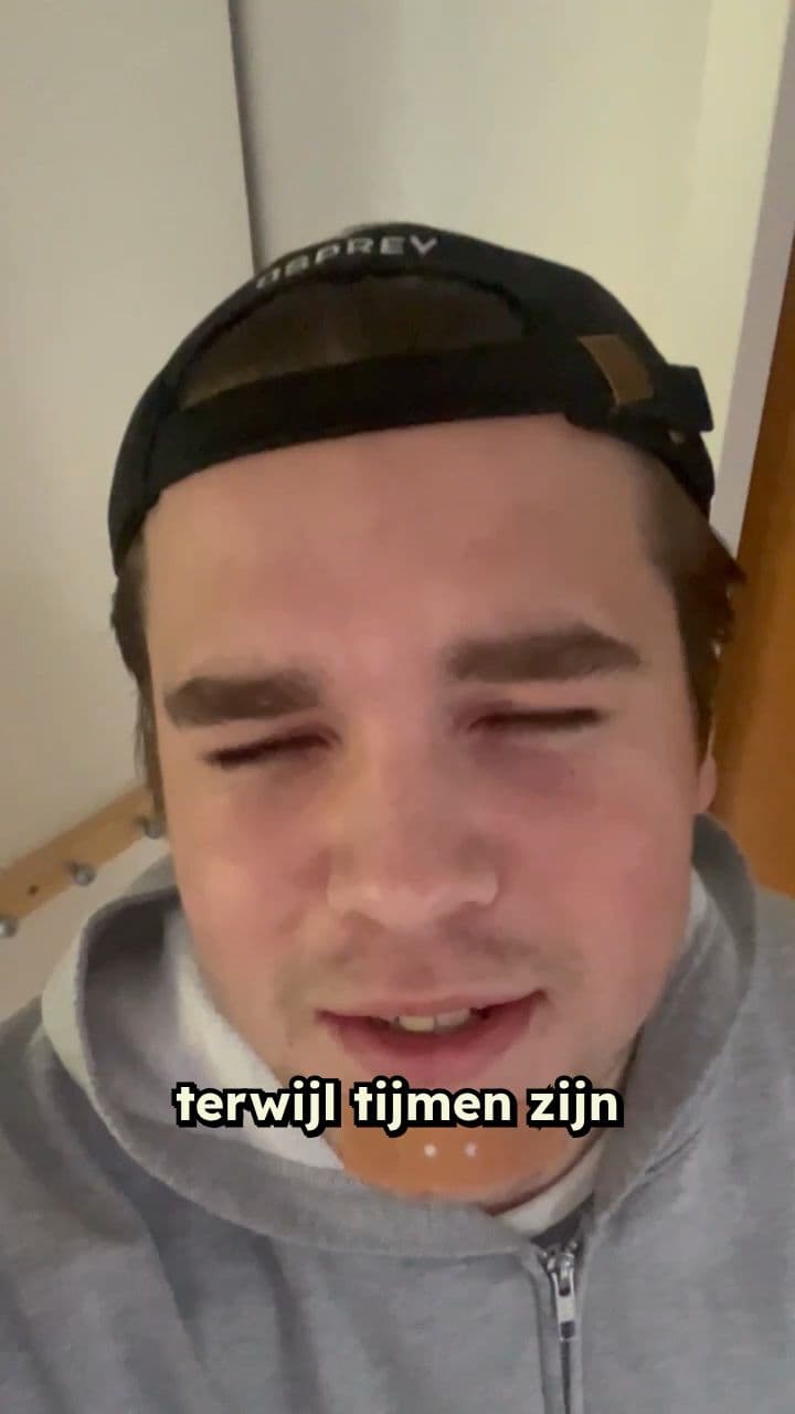 Onverwachte gast tijdens felicitatie