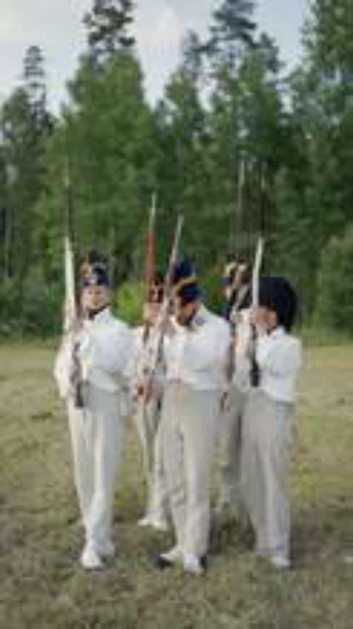 Слава героям України