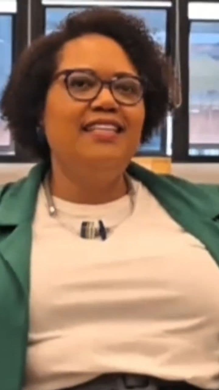 Nossa tradição familiar: roubar a galinha do vizinho na Sexta-Feira Santa