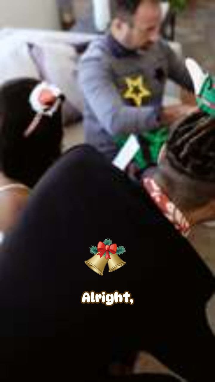 The Quirky Tradition of Christmas Crackers