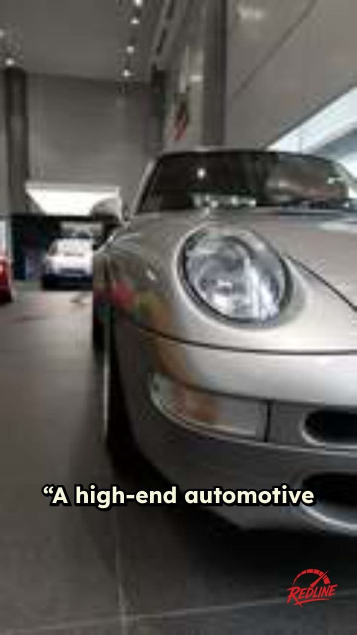 Showroom Automotive Showcase