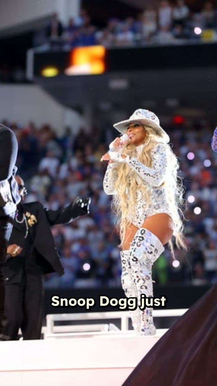 Snoop Dogg Steals Netflix Halftime Show