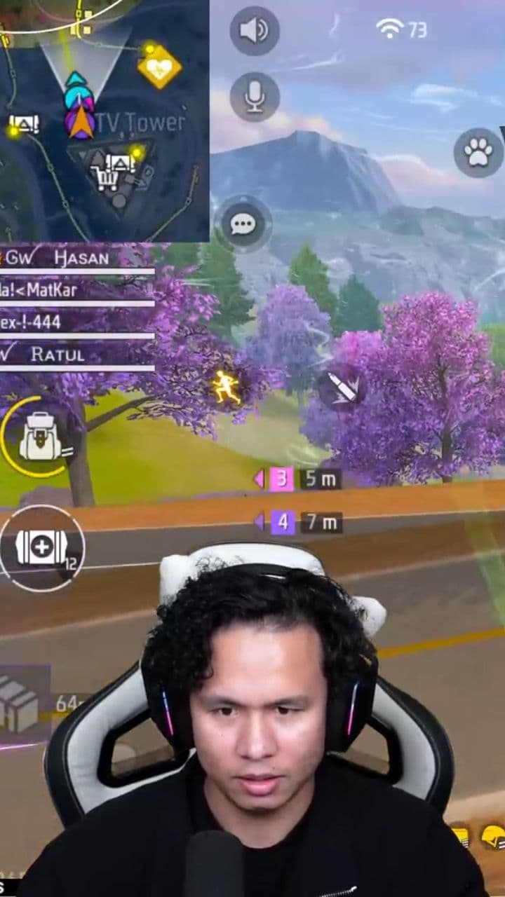 मैंने राज भाई को फ्री फायर खेलना सिखाया