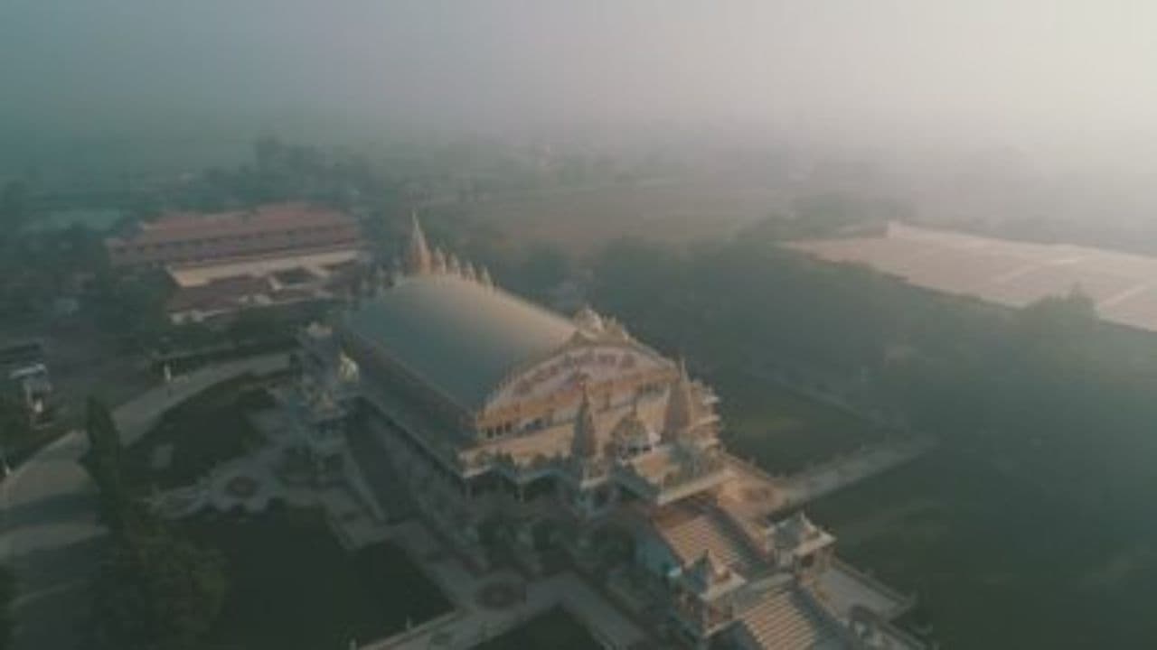 Meditation and Stress Relief: Clearing the Mind