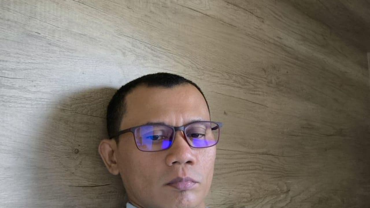 Cinematic Moments of Contemplation