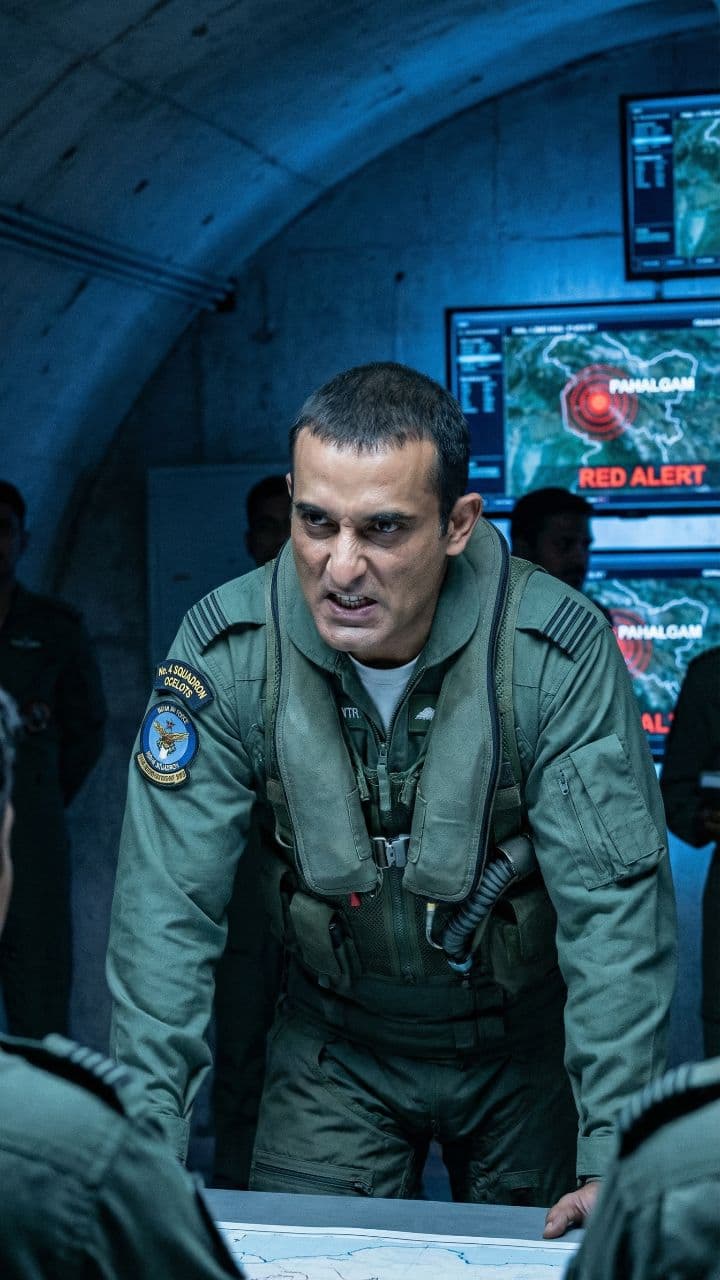 राफेल पायलट का बदला मिशन (duplicated)