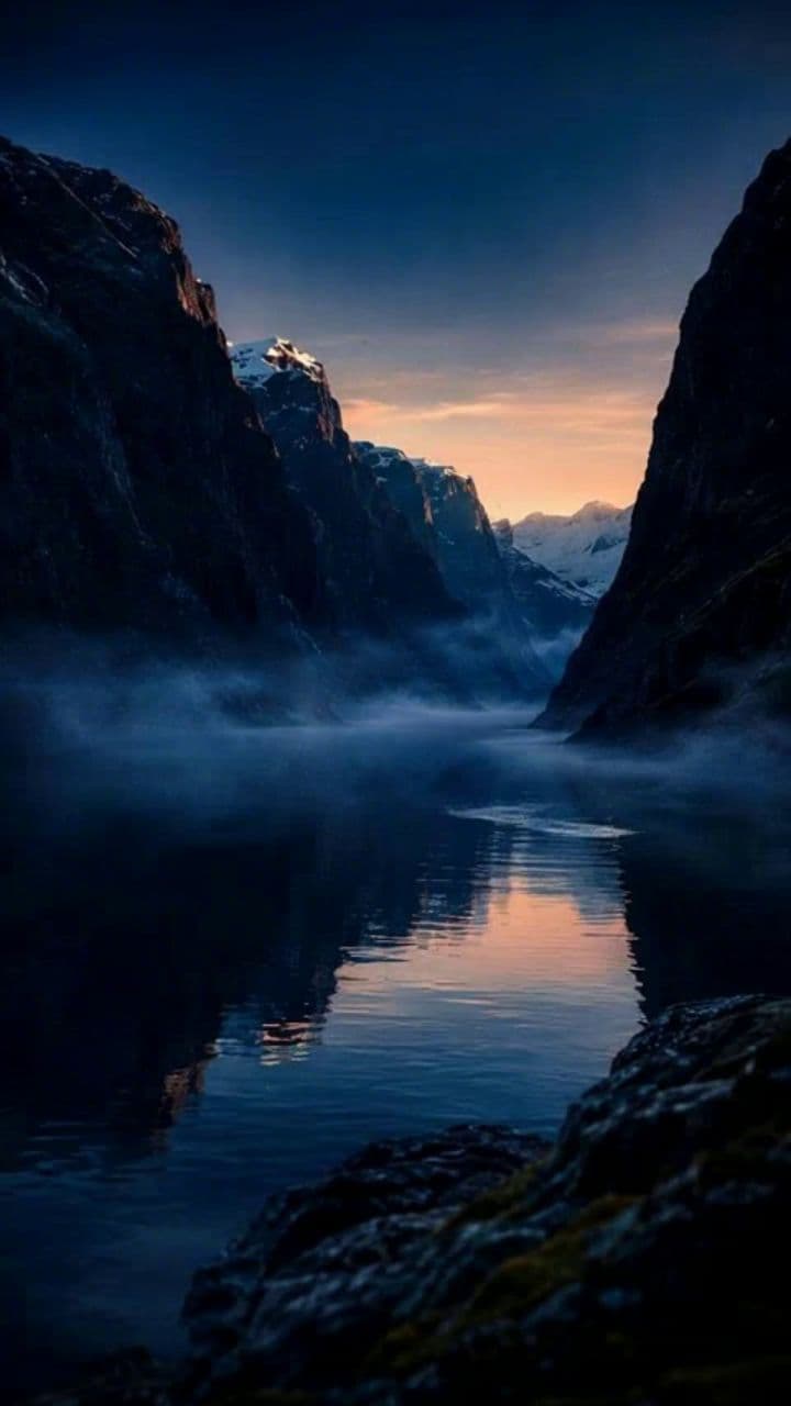 Under Norges flagg