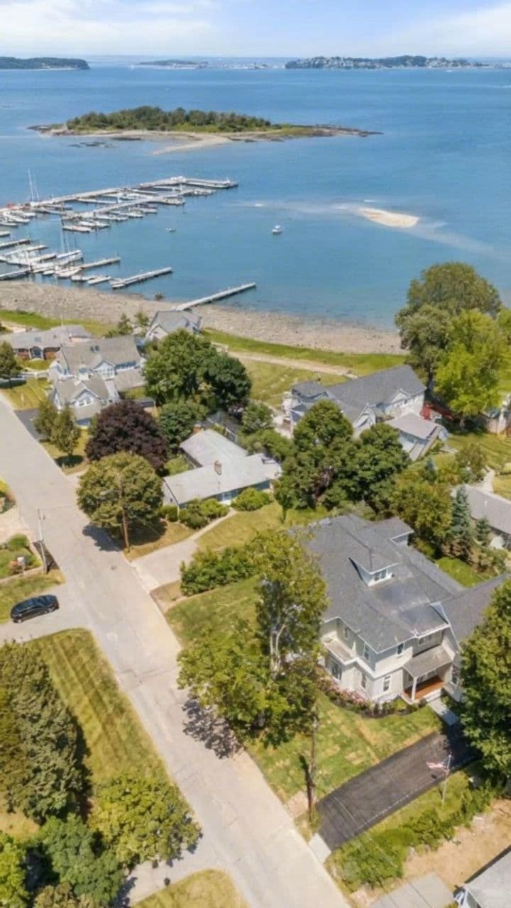 Image transform video