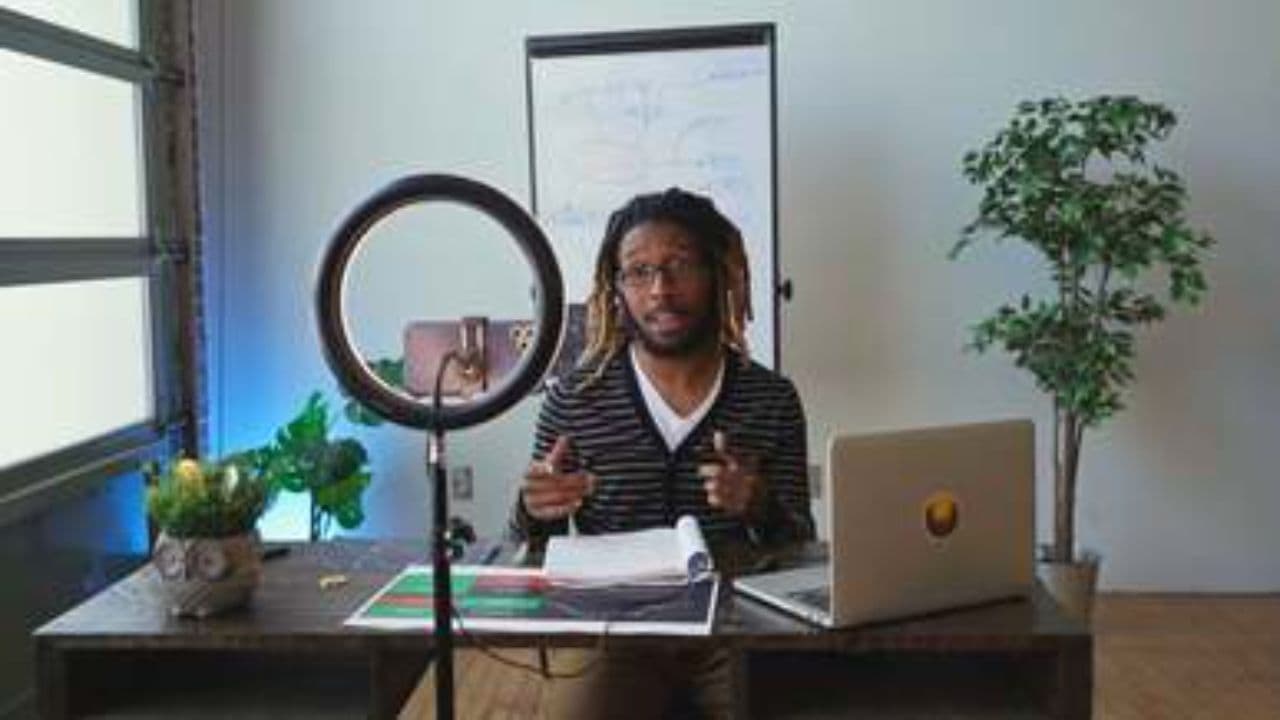 Choosing a Profitable YouTube Niche