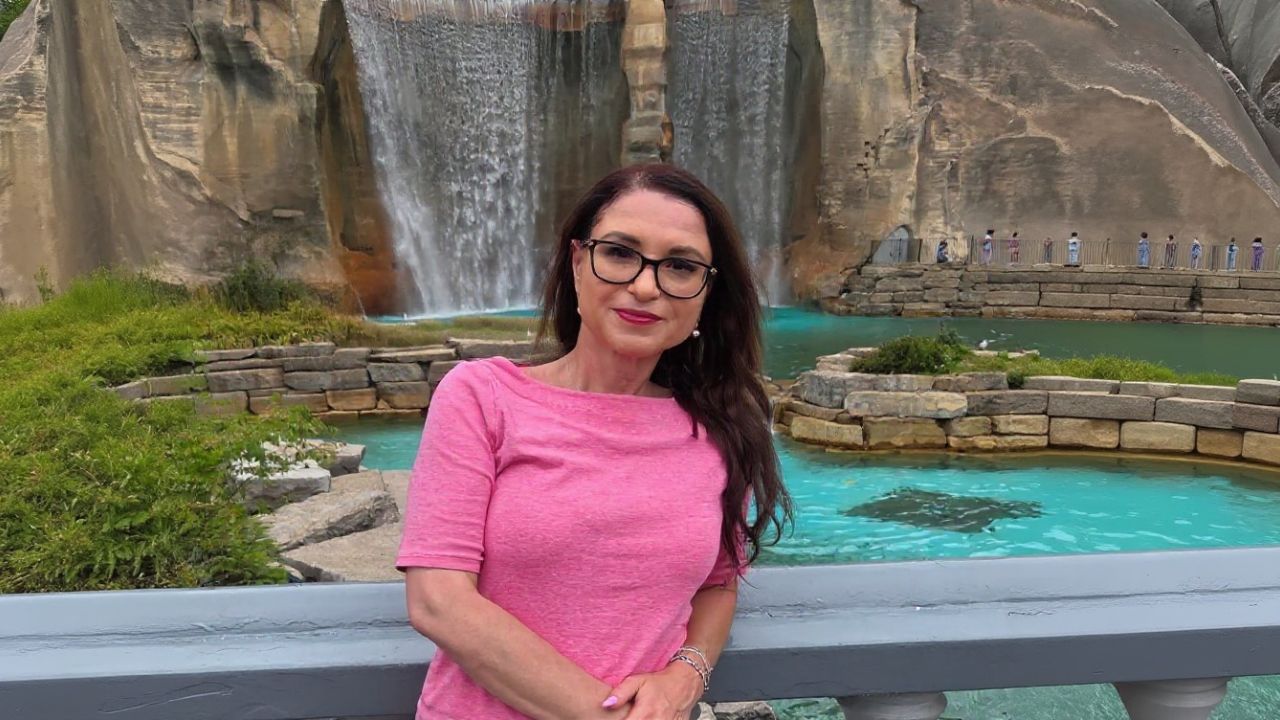 La mulți ani, Mariana!