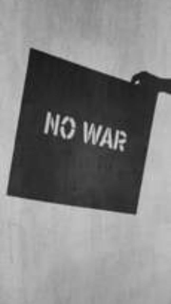 Cracking at the Seams