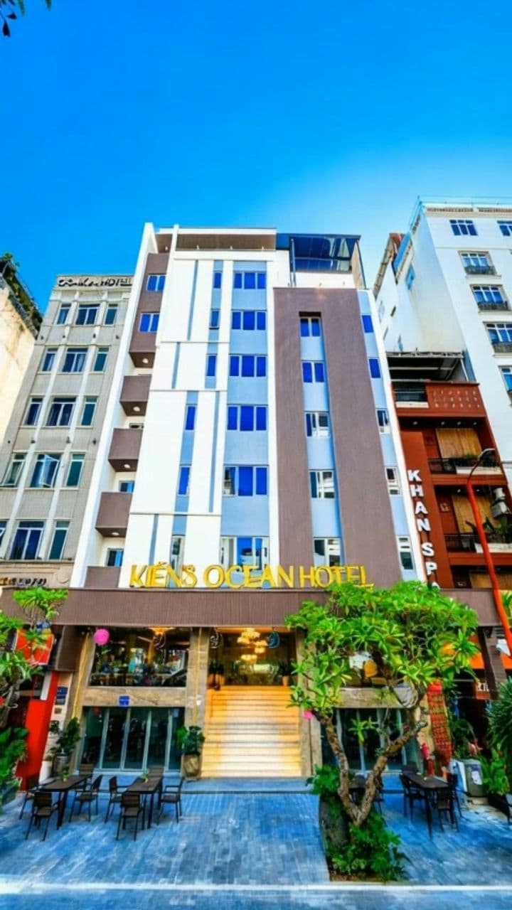 Image transform video