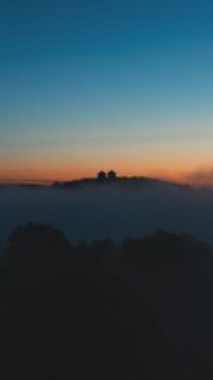 The Queen, The Slayer, and the Itch