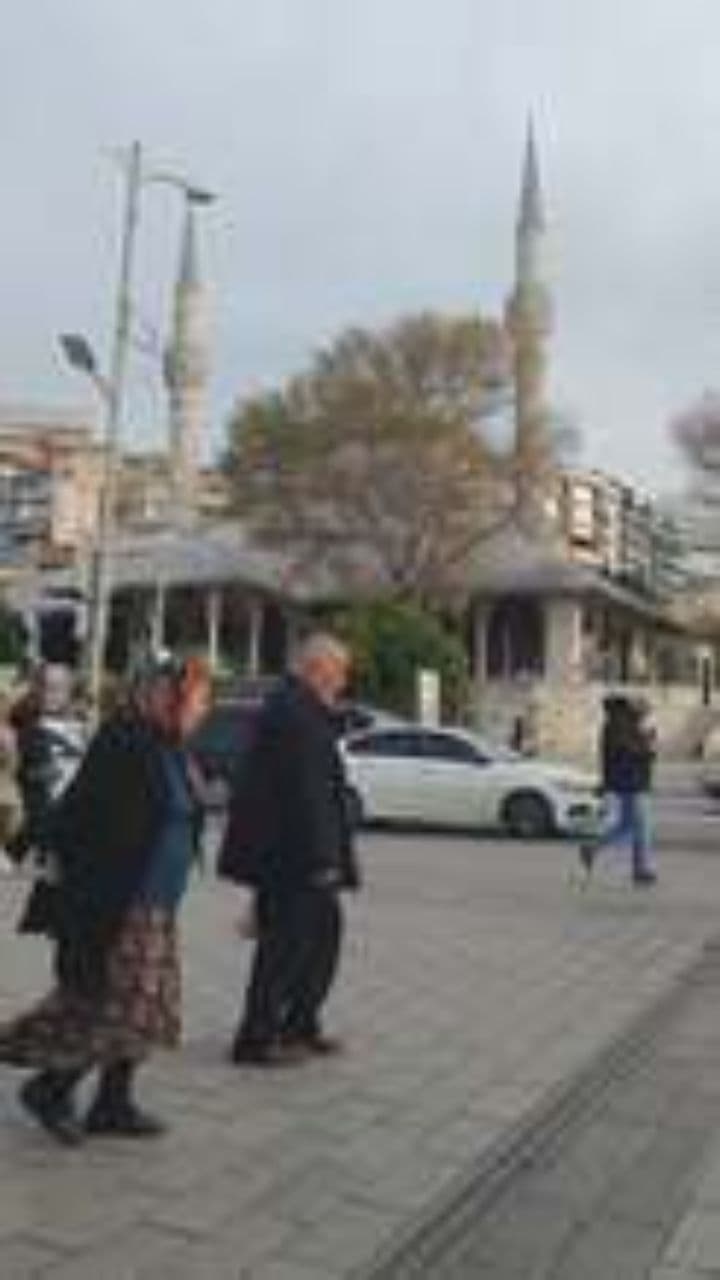 Tellie Somebody: From Street to Glory