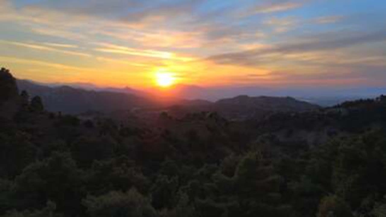 Jaane Tu Kahaan - Stock