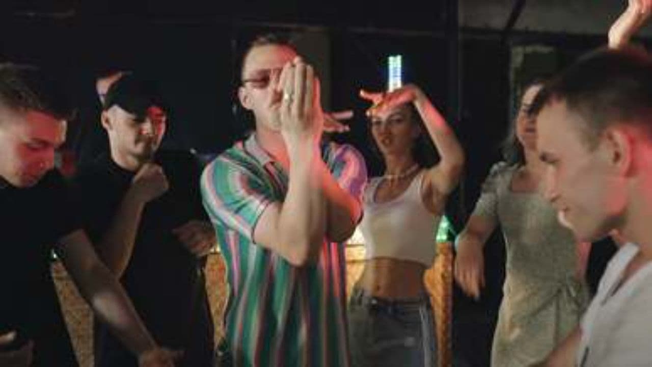 Ludi Lola i kafanska ludnica