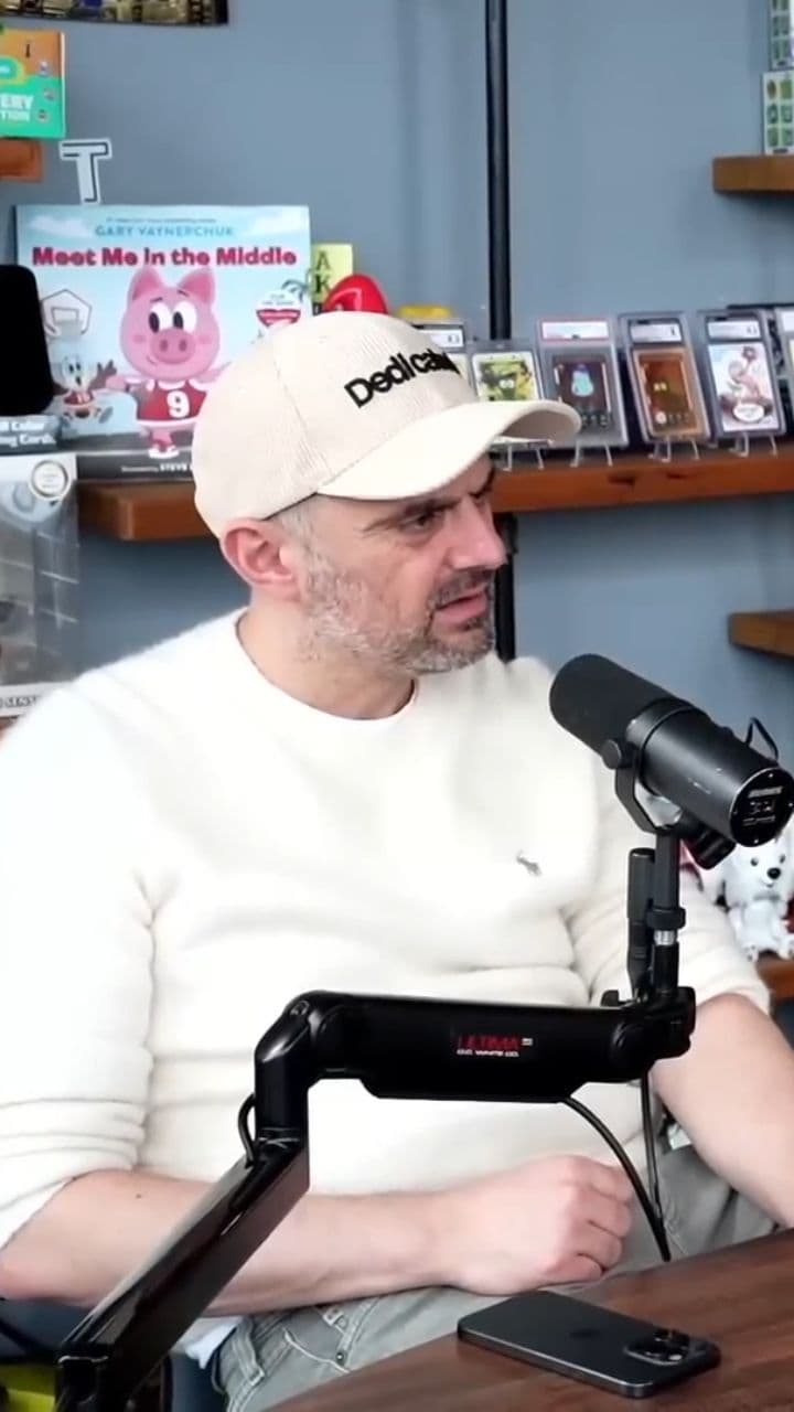 كيف أسس 80 مقهى في 3 سنوات فقط؟