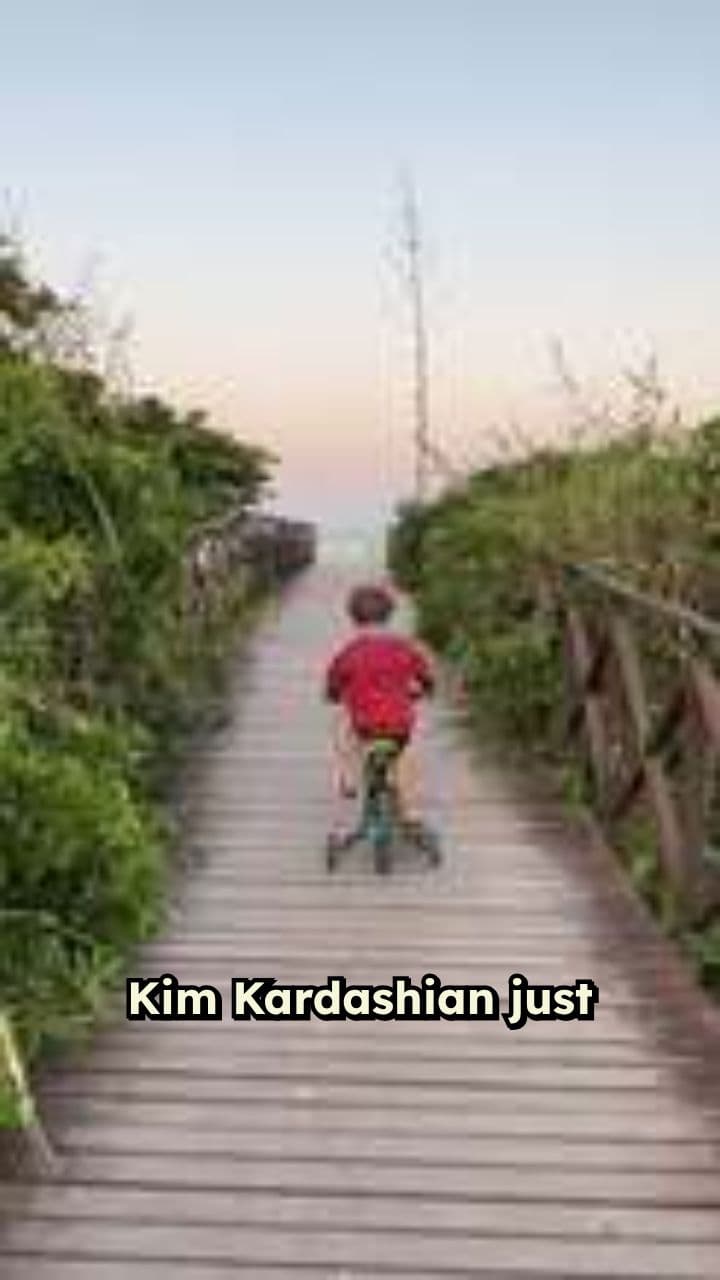 Kim Buys Kourtney Pee-wee’s Iconic Bike