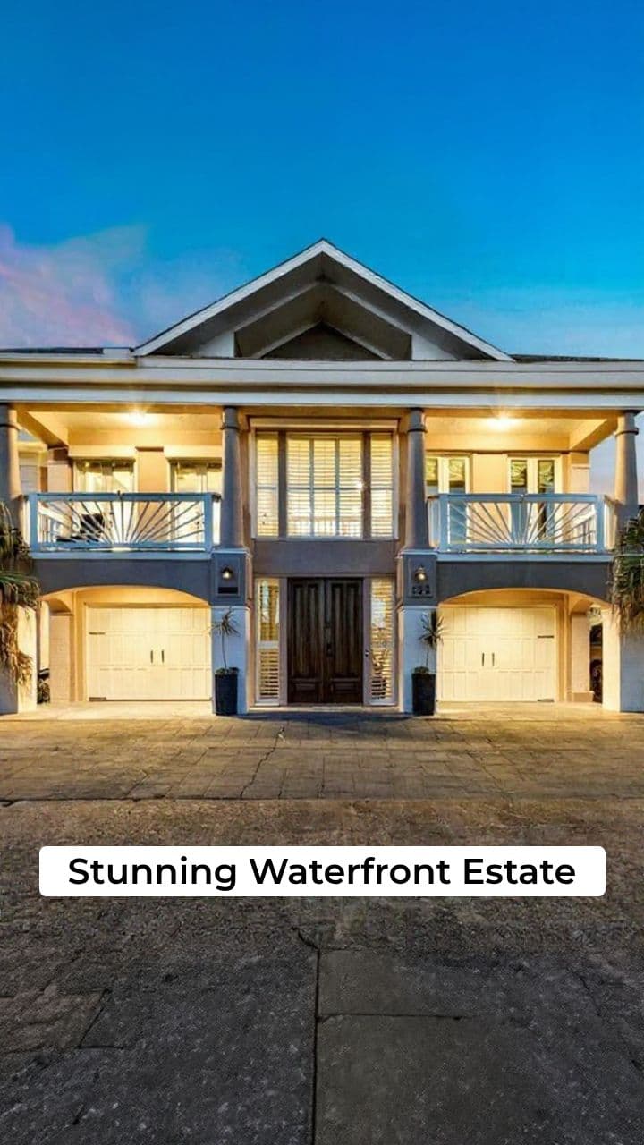 Waterfront Luxury LEGO Listing