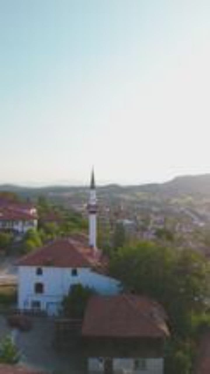 Wazee vs. TikTok LIVE