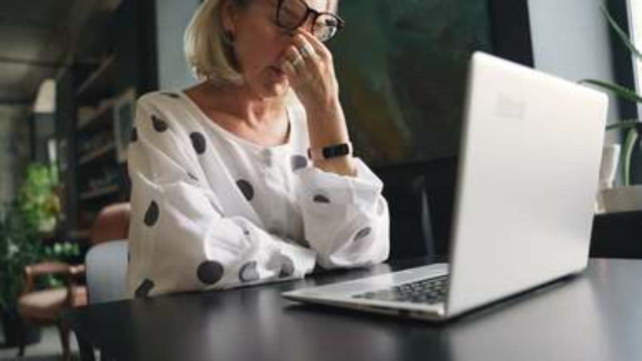 Revolutionize Your Online Business with AI