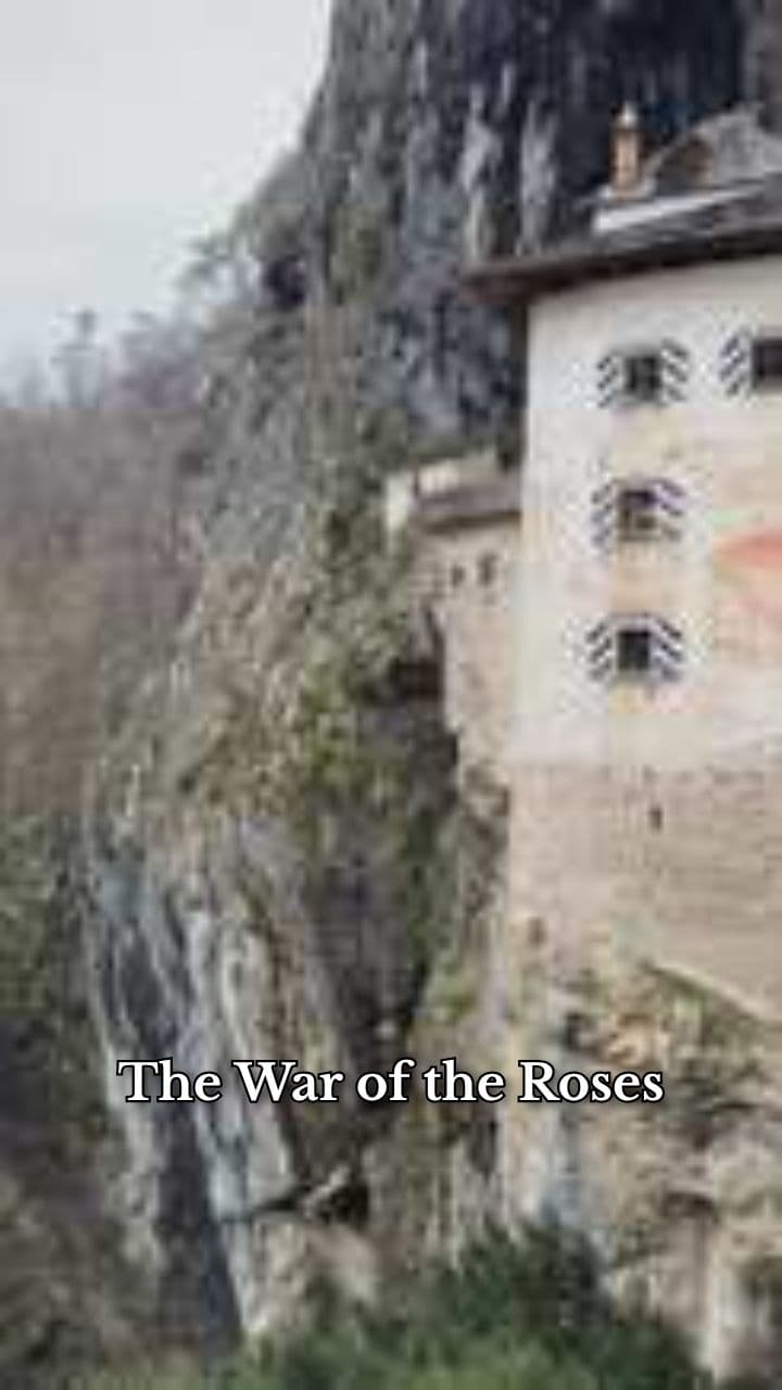 The War of the Roses: A Monarchical Struggle