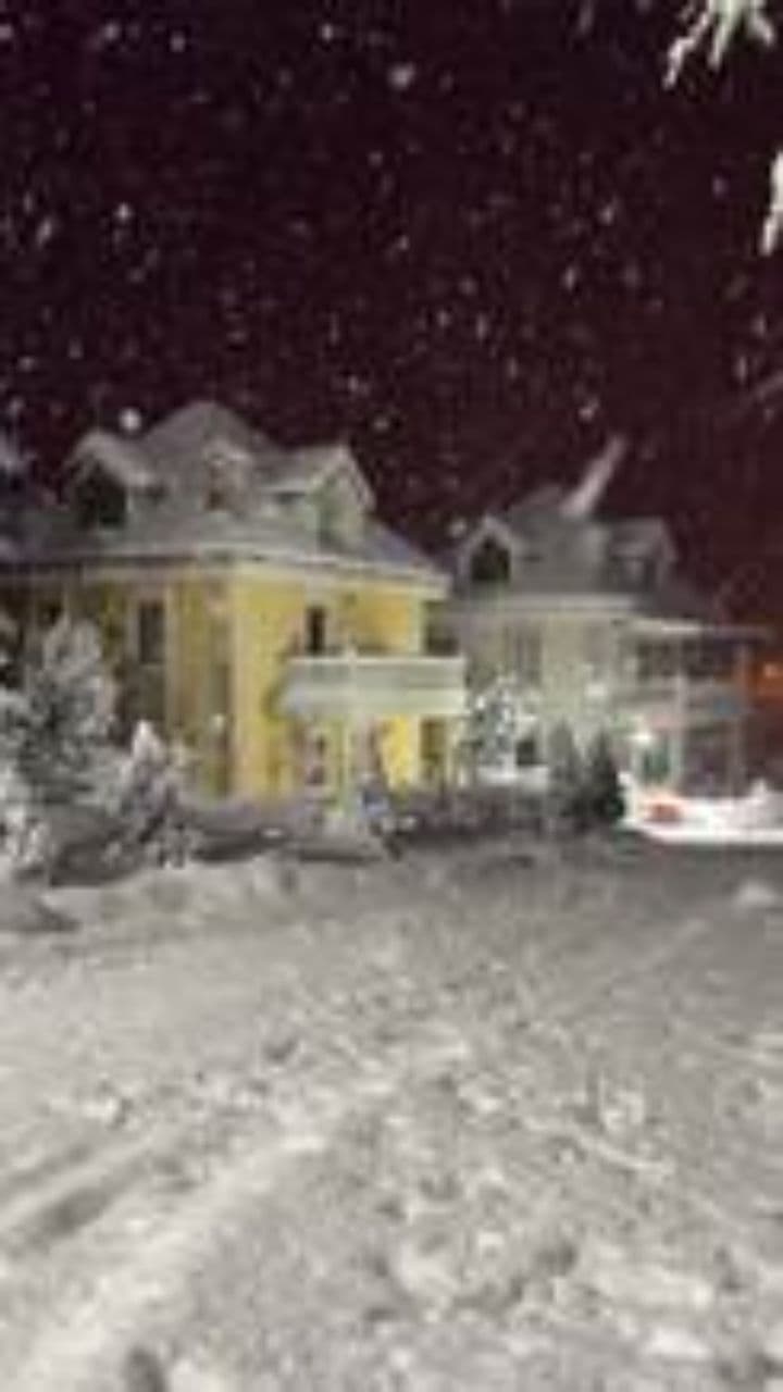 Santa's Coming Tonight