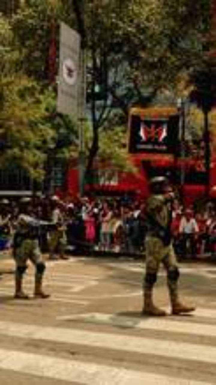 Свет победы впереди