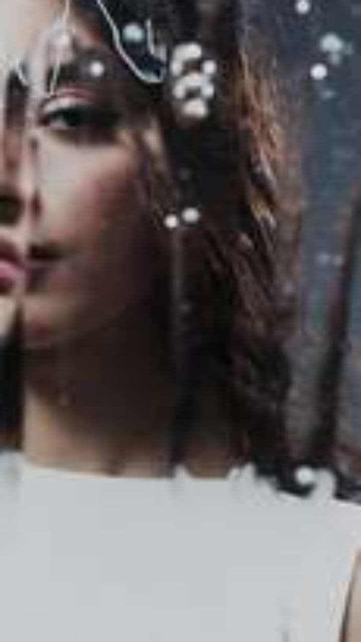 The Mirror Don't Lie