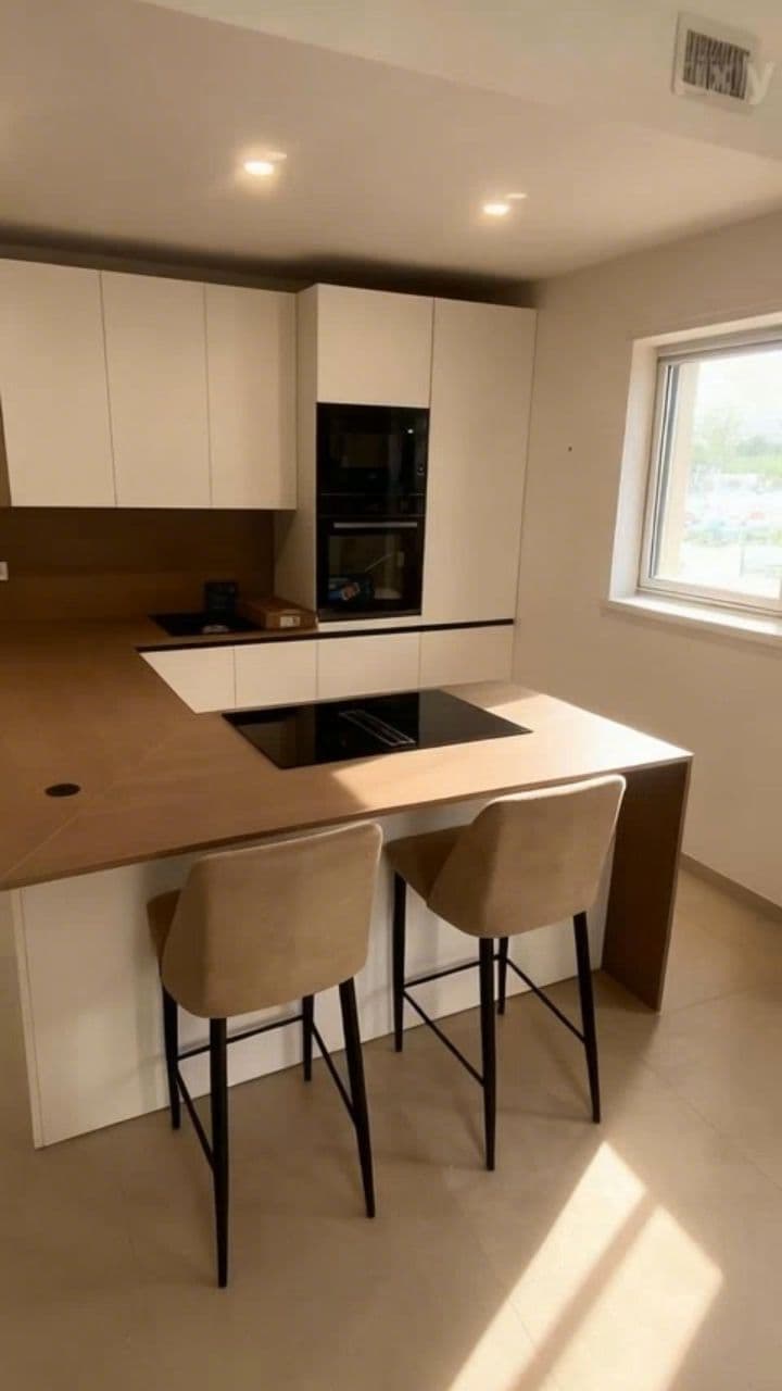 Image transform video