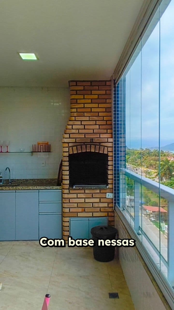 Apartamento com Vista na Praia das Toninhas